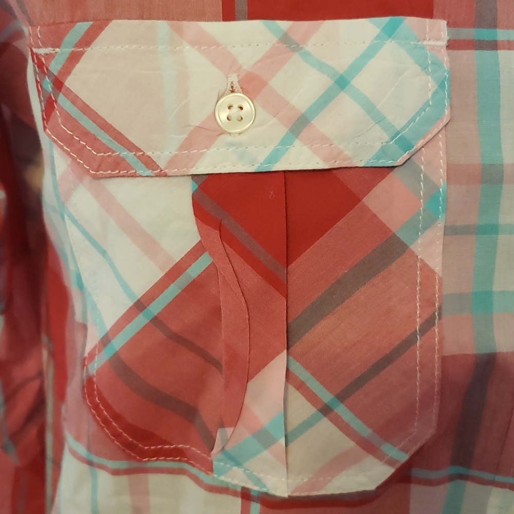 Button up top - Picture 2 of 5